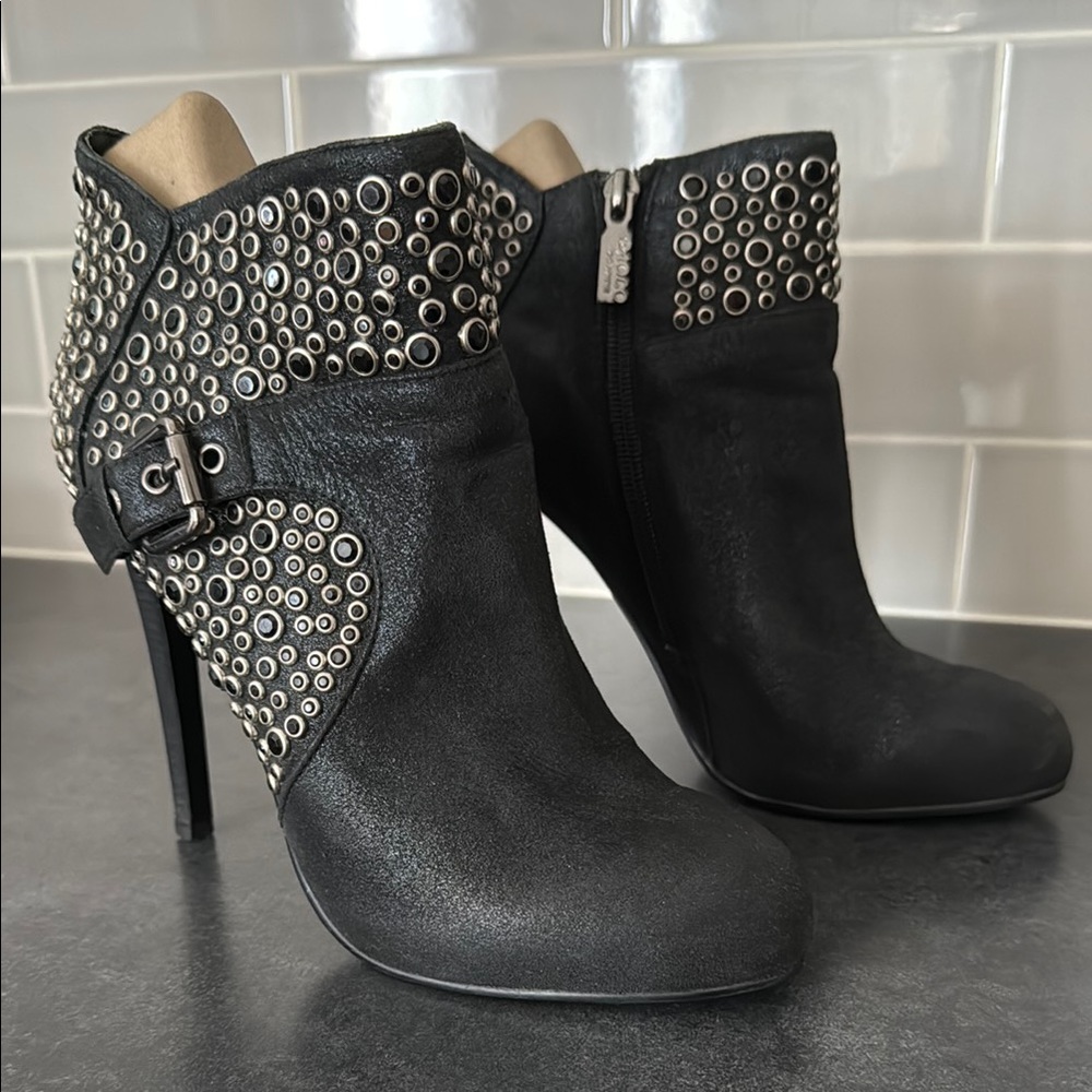 Elegant Black Ankle Booties with Silver Detailing